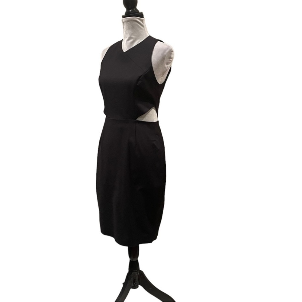 French Connection black cotton sleeveless cut out waist trending dress size 8